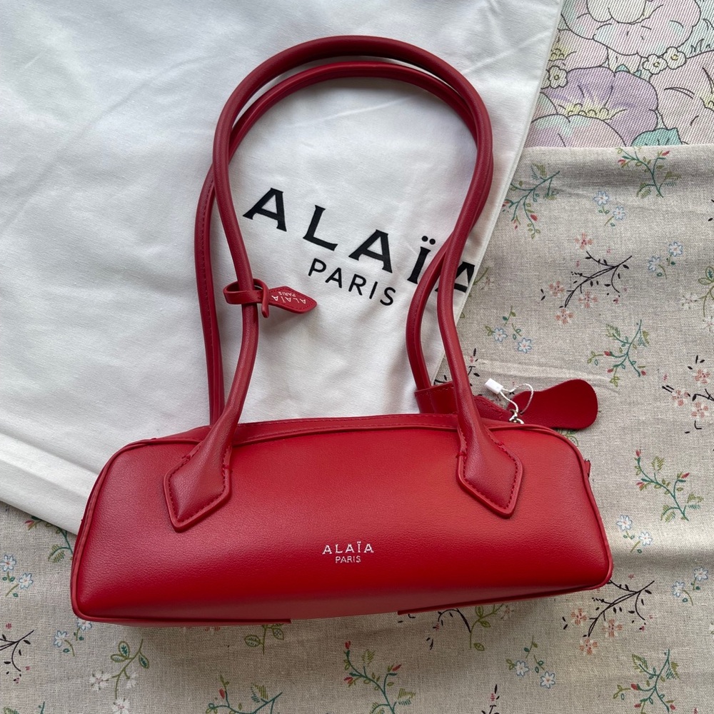 Alaïa Red Leather Double-Handle Shoulder Bag